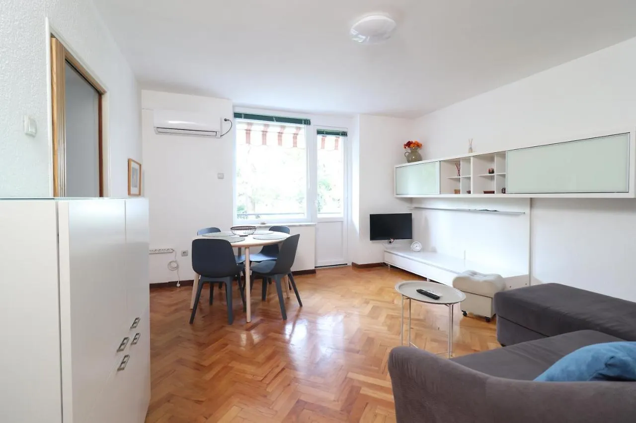 Apartment Vili, Green Oasis Step To The Sea Opatija Kroatien