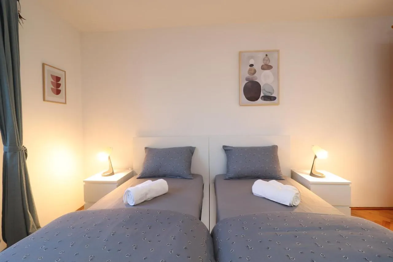 Apartment Vili, Green Oasis Step To The Sea Opatija 0*,  Kroatien
