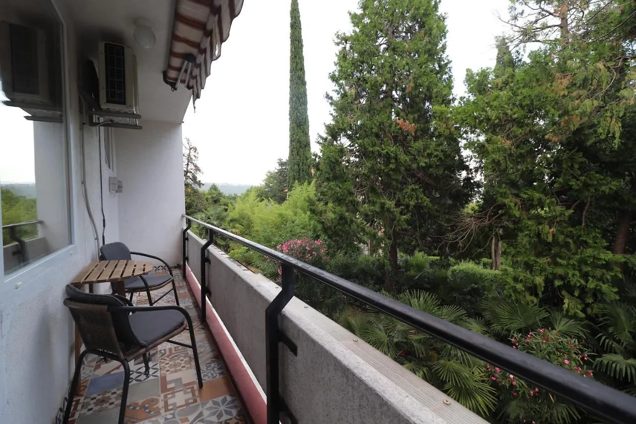 Apartment Vili, Green Oasis Step To The Sea Opatija Kroatien
